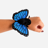 MUÑEQUERA DE MARIPOSA
